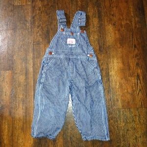 Boys Round House overalls size 2T